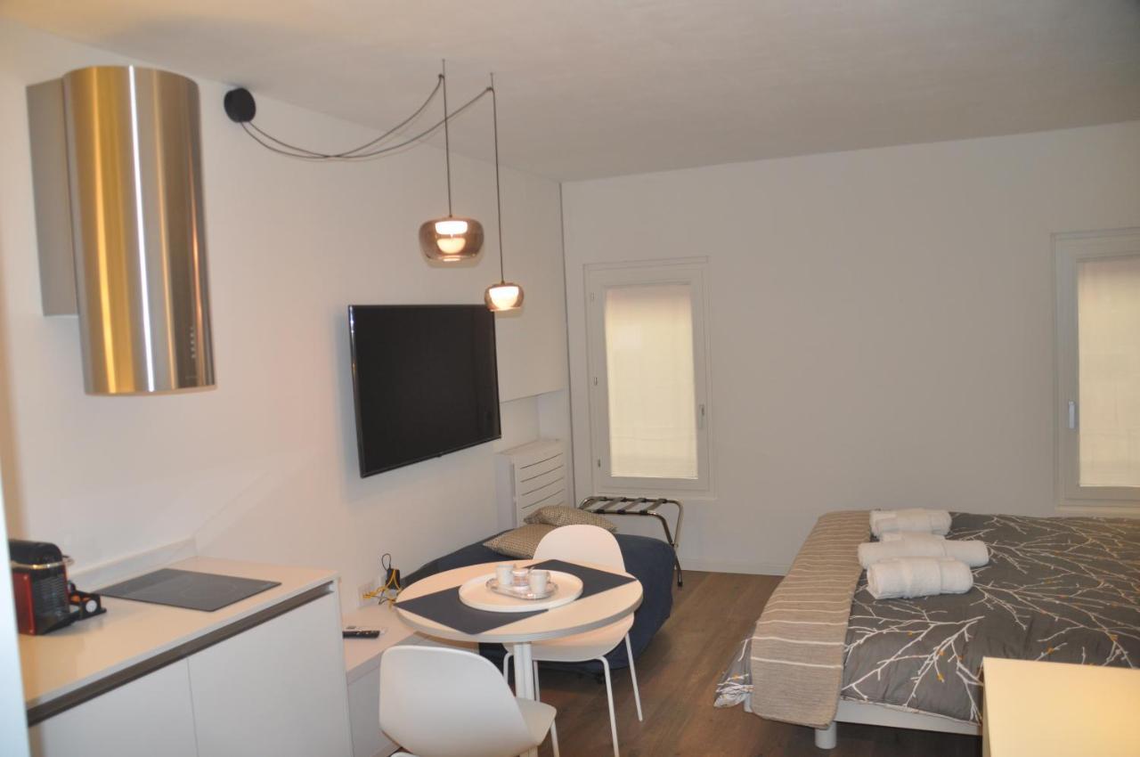 Modena Charme Belle Arti Apartment Ngoại thất bức ảnh